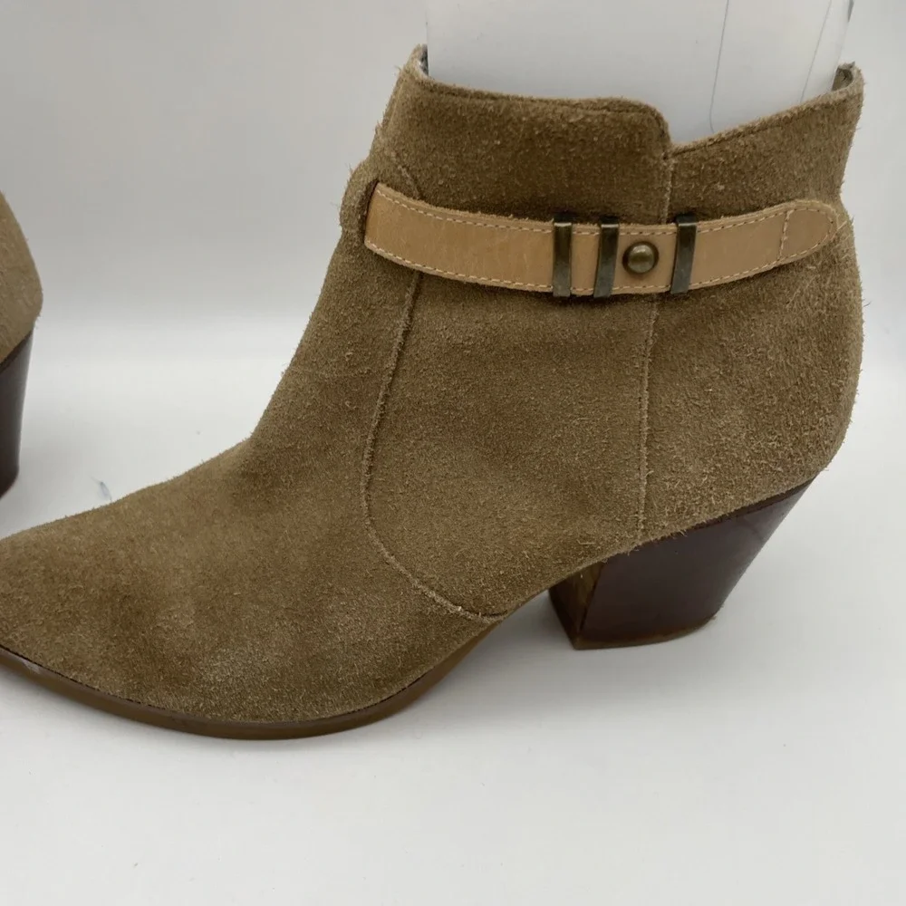 Seychelles Taupe Brown Suede Ankle Boots Strap Side‎ Zipper Women's Size 9